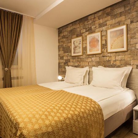 Sofia Place Hotel By Hmg מראה חיצוני תמונה