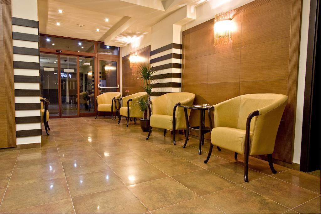 Sofia Place Hotel By Hmg מראה חיצוני תמונה