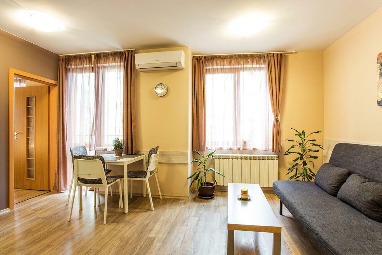 Sofia Place Hotel By Hmg מראה חיצוני תמונה